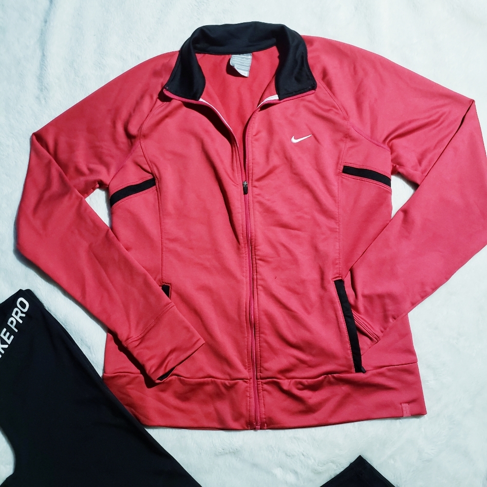Nike fit dry zip up sweatshirt size medium